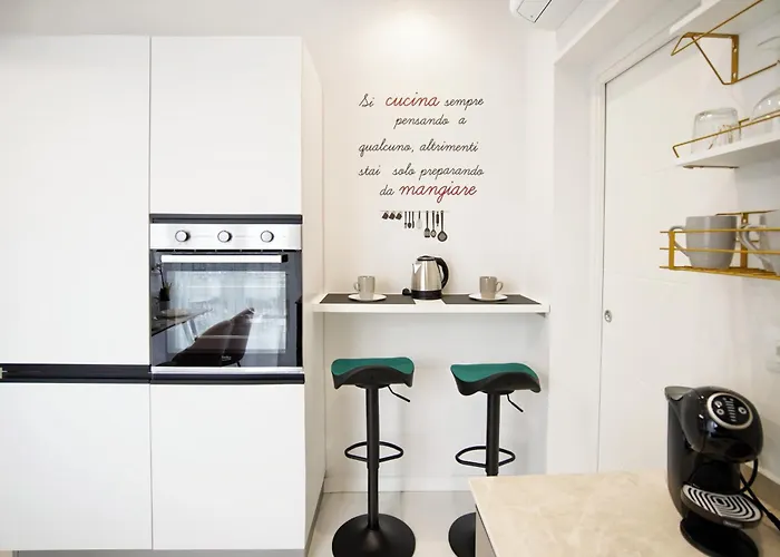 Lux Center, 2camere, 2bagni, Train Station Smn